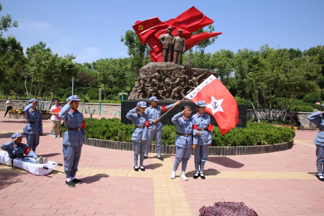 济南白马山小学图片